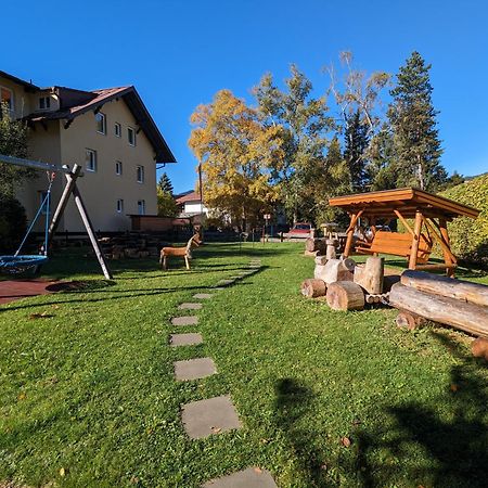 Zickenstueble B19 Montana Haus Apartment Оберстдорф Екстериор снимка