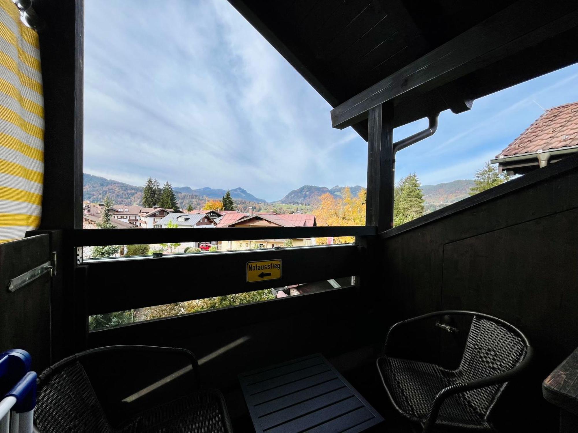 Zickenstueble B19 Montana Haus Apartment Оберстдорф Екстериор снимка